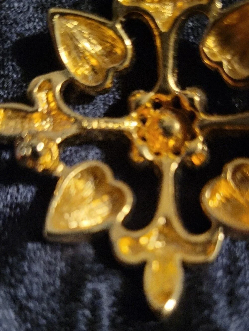 Monet: Vintage Gold-Tone Floral Pearl & Crystal Brooch - Elegant Women Jewelry